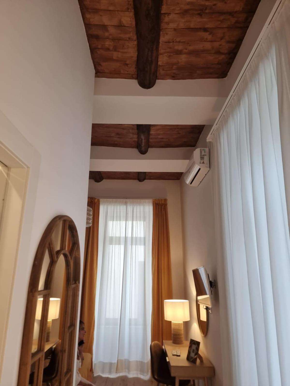 Domus Sirena Ξενοδοχείο Νάπολη Εξωτερικό φωτογραφία