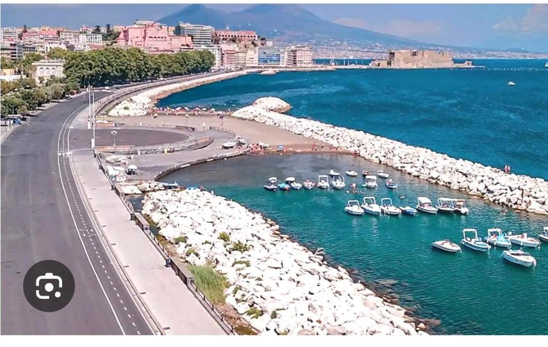 Domus Sirena Ξενοδοχείο Νάπολη Εξωτερικό φωτογραφία